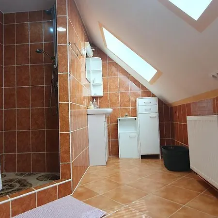 Apartmanhotel Baker Street Balatonalmádi