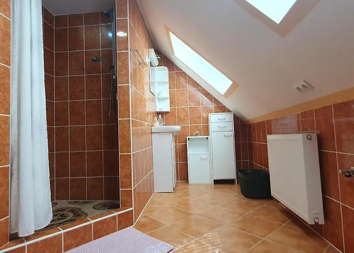 מלון דירות Baker Street Balatonalmádi