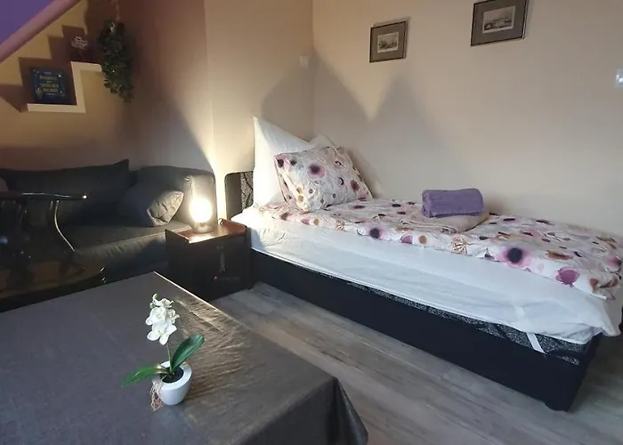 Baker Street מלון דירות 4*