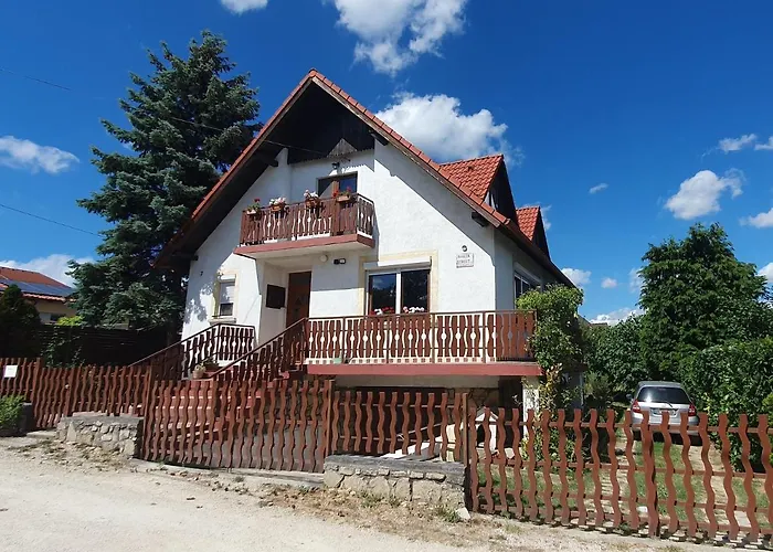 Baker Street 아파트호텔